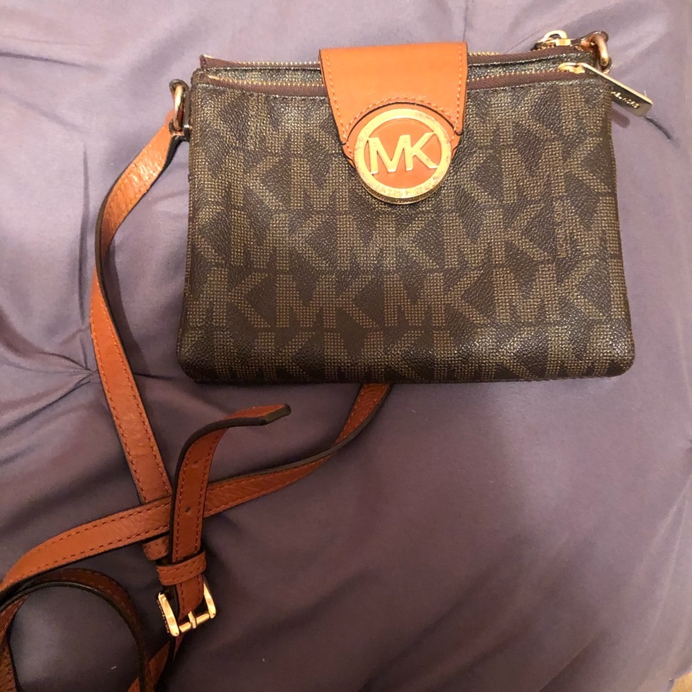 Michael Kors Crossbody Bag